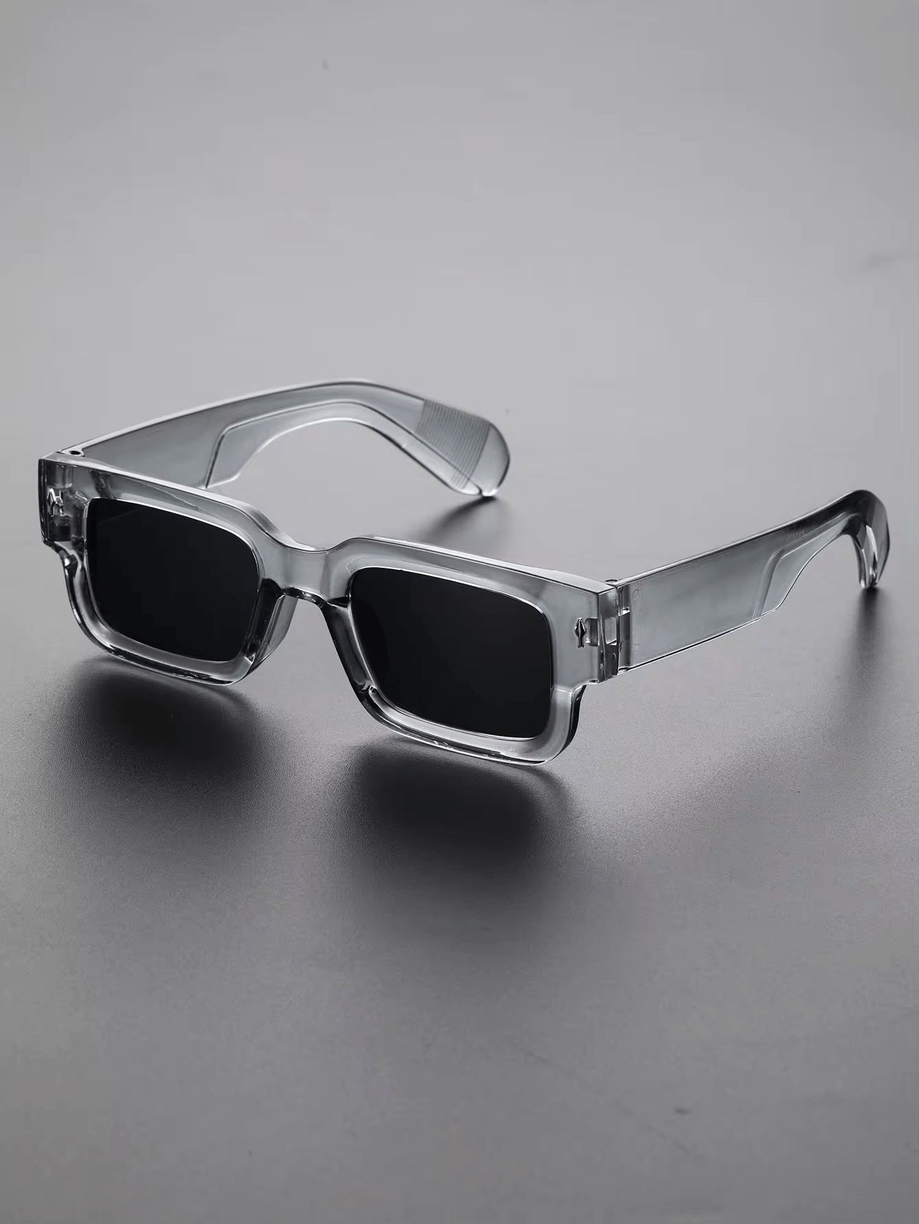 Lunettes de Soleil Classiques et Tendance à Monture Carrée en Plastique Unisexes