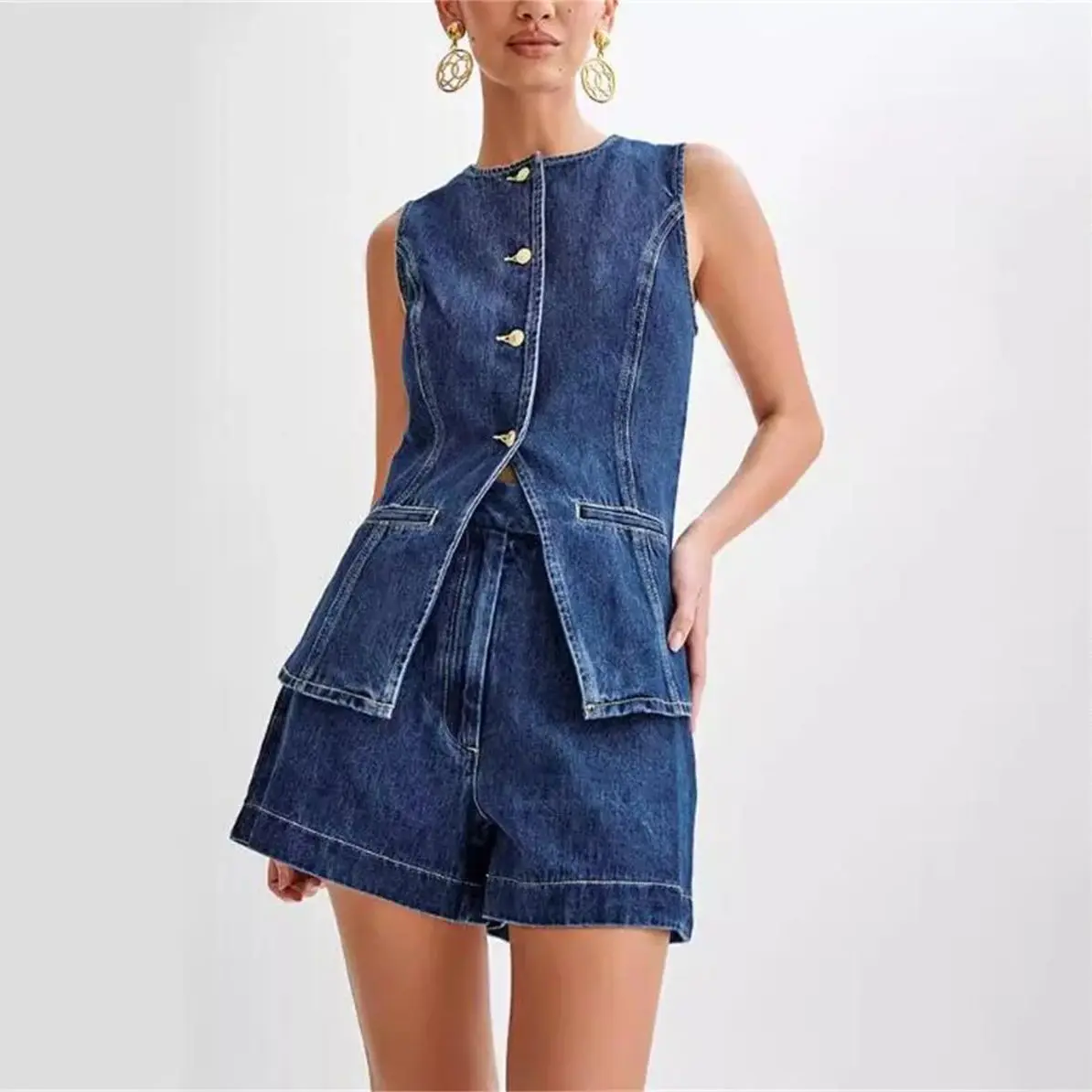 Ensemble 2 Pièces pour Femme : Top sans Manches à Col O Fendu & Short en Denim Taille Haute Large